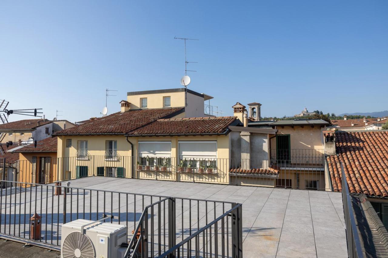 Appartamento Terrazza Cavour Brescia Buitenkant foto