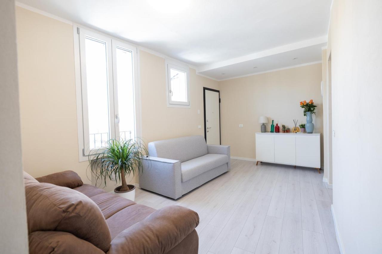Appartamento Terrazza Cavour Brescia Buitenkant foto